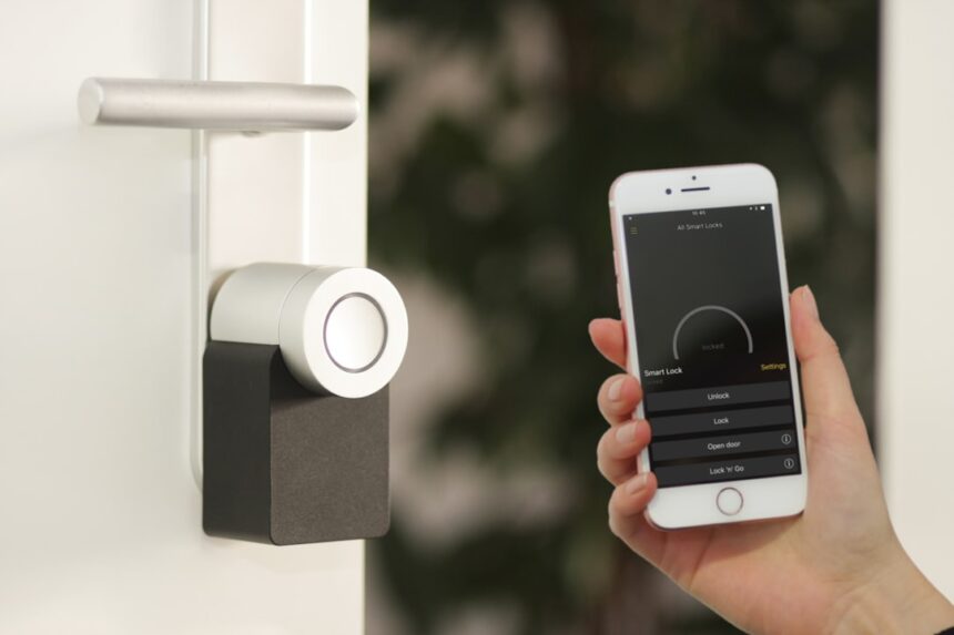 Photo smart home assistant