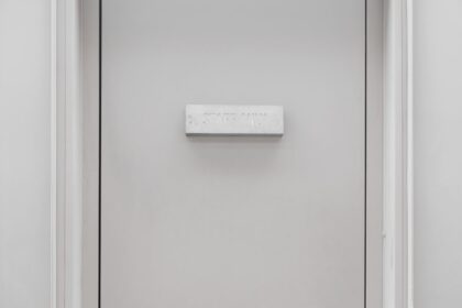 Photo smart home door sensor
