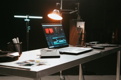Photo digital forensics