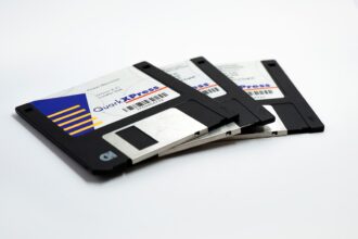 Photo forensic metadata