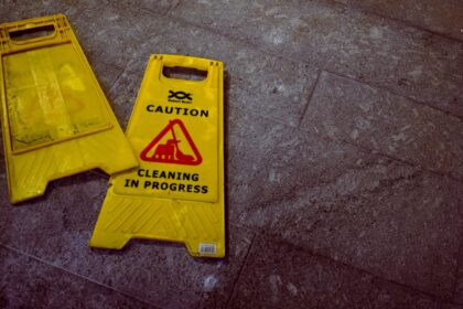 Photo janitor
