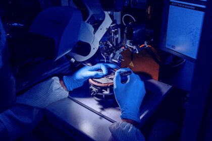 Photo forensic technician revenge