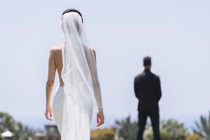Photo marrying a stranger
