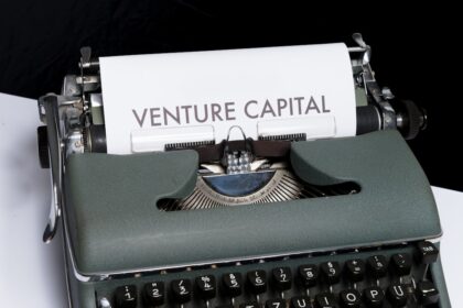 Photo financial retribution