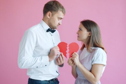 Photo divorce papers